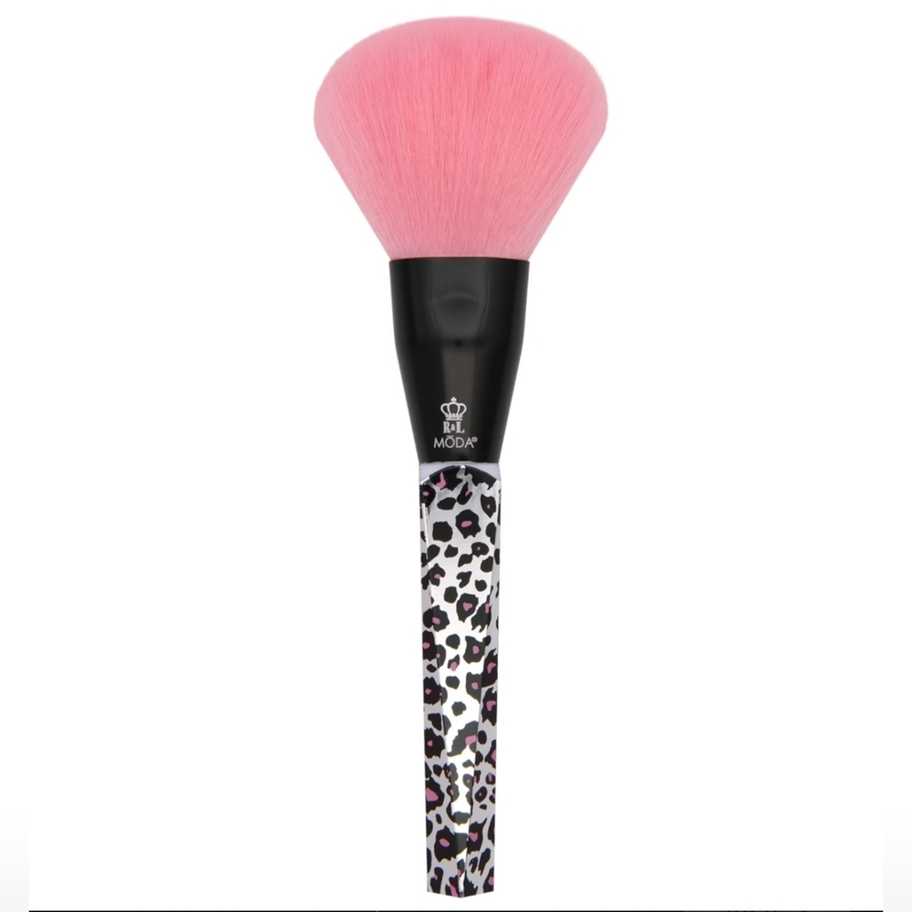 Moda Leopard Powder Brush NWT Sealed